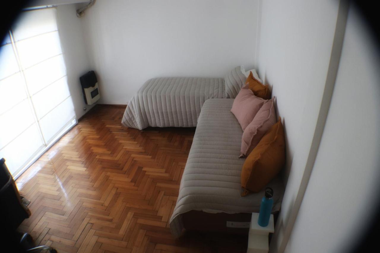 Amplio Departamento,totalmente equipado, ideal 2 Personas, cerca de todos los puntos turisticos de CABA Ciudad Autónoma de Ciudad Autónoma de Buenos Aires Exterior foto
