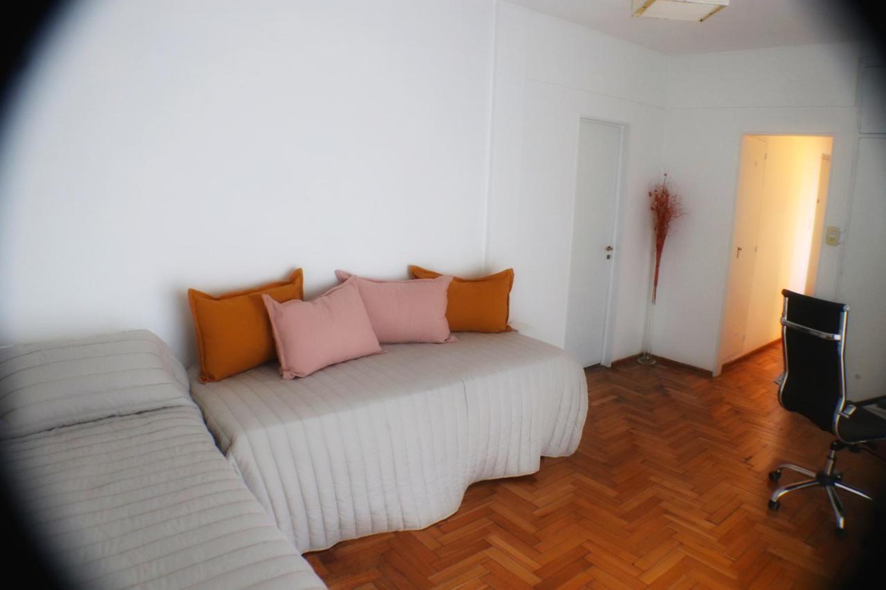 Amplio Departamento,totalmente equipado, ideal 2 Personas, cerca de todos los puntos turisticos de CABA Ciudad Autónoma de Ciudad Autónoma de Buenos Aires Exterior foto